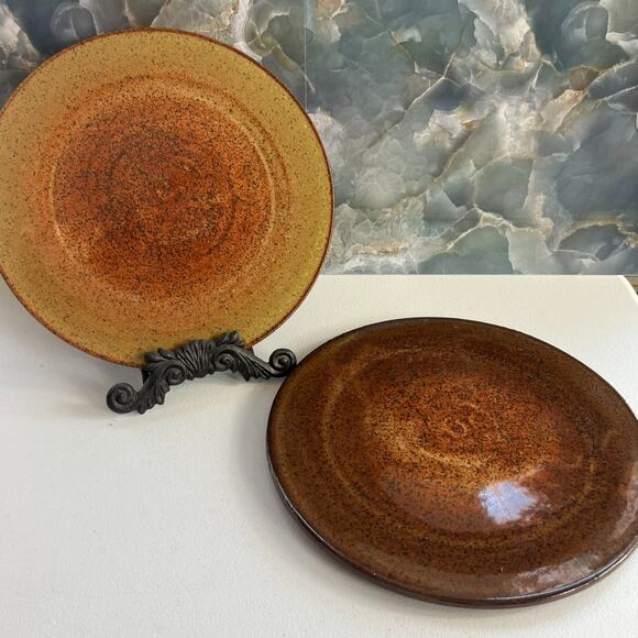 Studio Art Pottery Plates Set of 2 Brown Glossy Finish 10.5" Signed - Picture 2 of 10